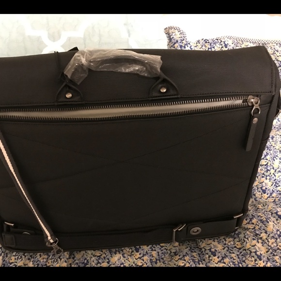 timbuk2 proof laptop messenger bag briefcase